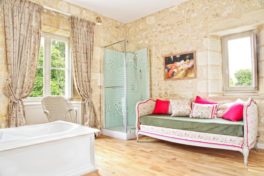 Chateau Lamothe Du Prince Noir - B&B Saint-Sulpice-et-Cameyrac Oda fotoğraf