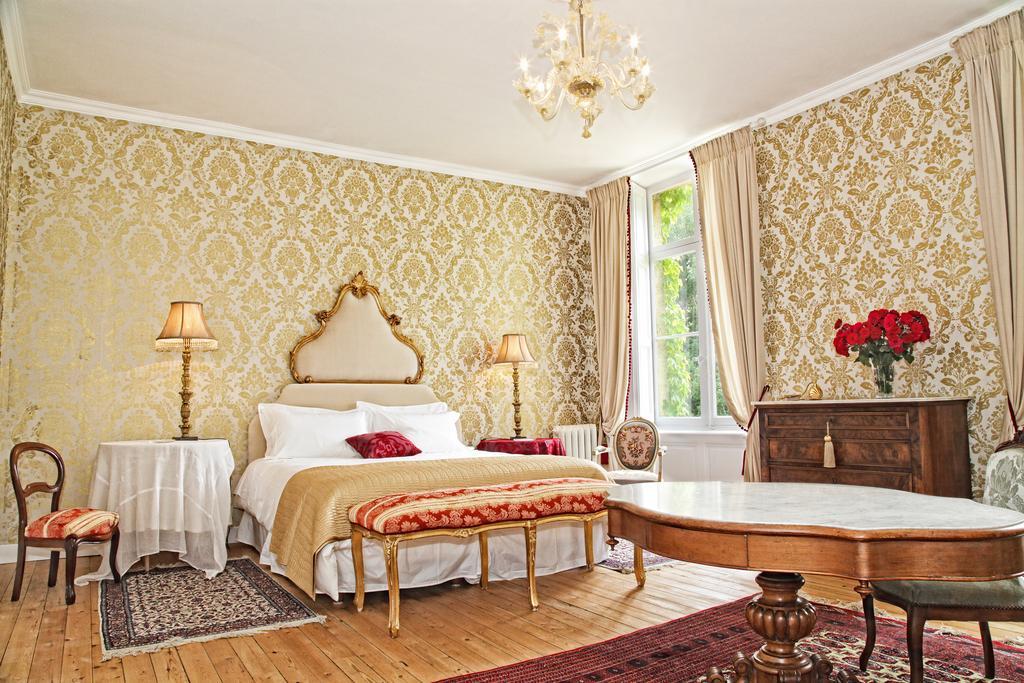 Chateau Lamothe Du Prince Noir - B&B Saint-Sulpice-et-Cameyrac Oda fotoğraf