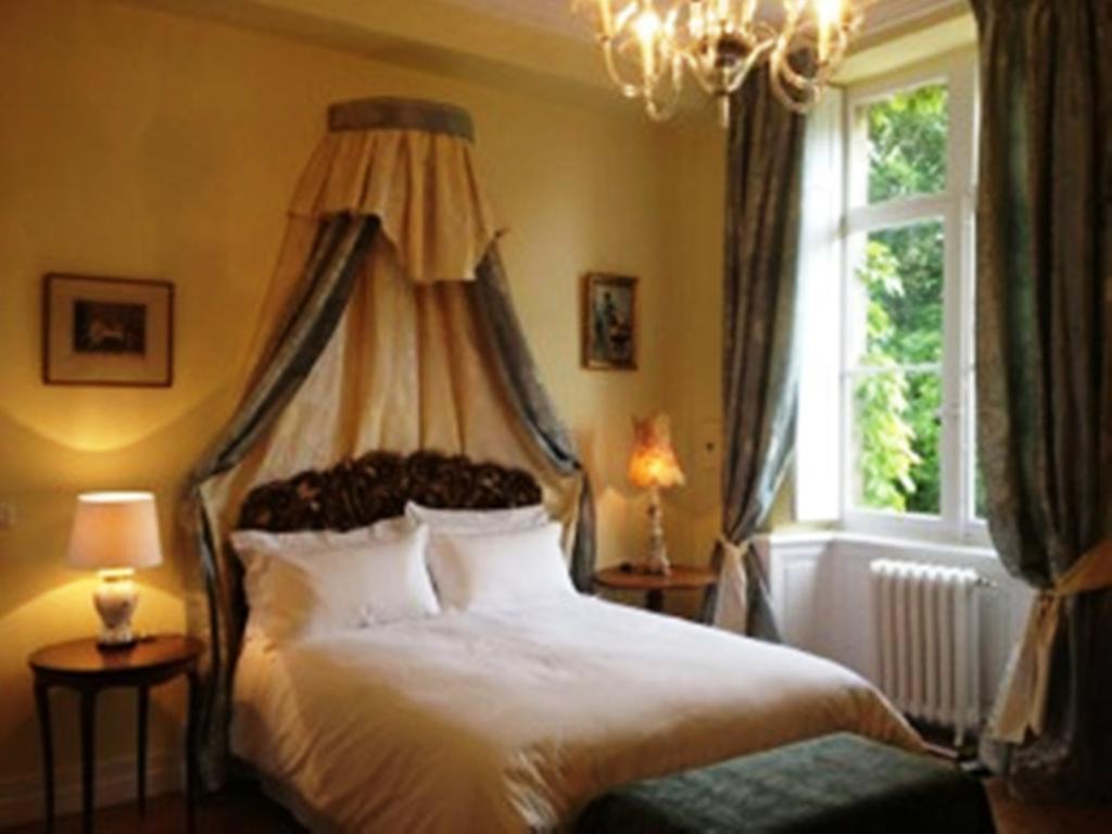 Chateau Lamothe Du Prince Noir - B&B Saint-Sulpice-et-Cameyrac Oda fotoğraf